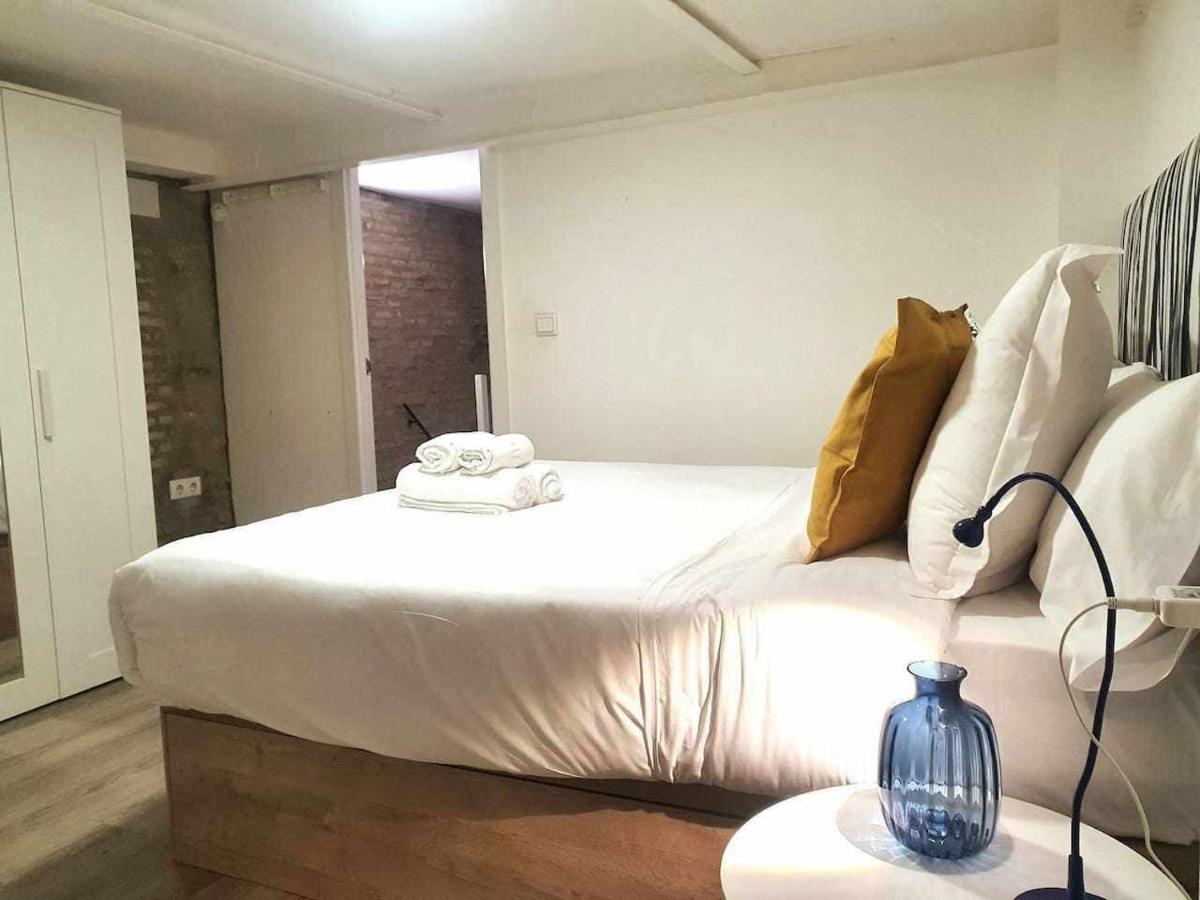 Isg Apartments Feria 106 Seville Ngoại thất bức ảnh