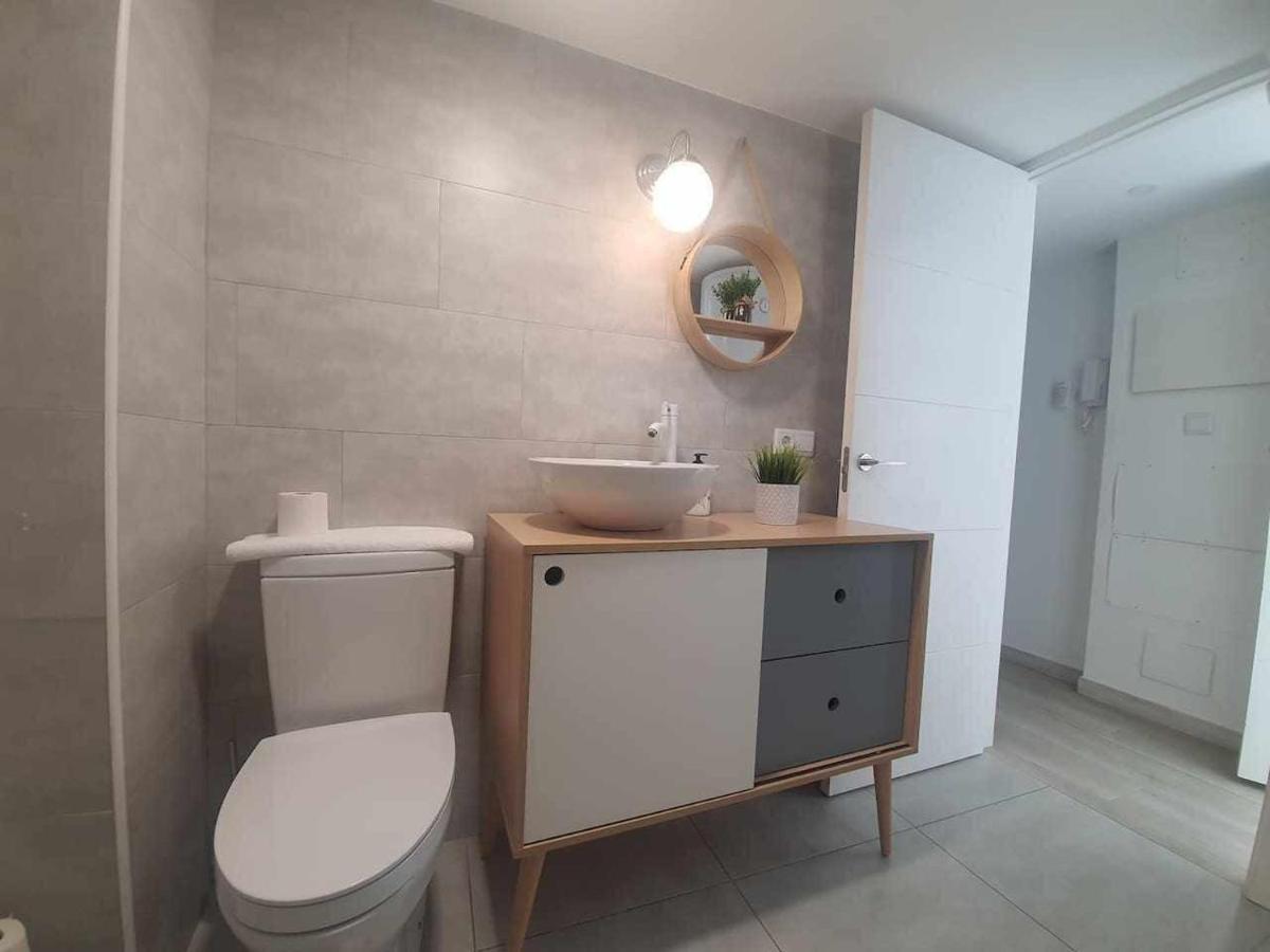 Isg Apartments Feria 106 Seville Ngoại thất bức ảnh